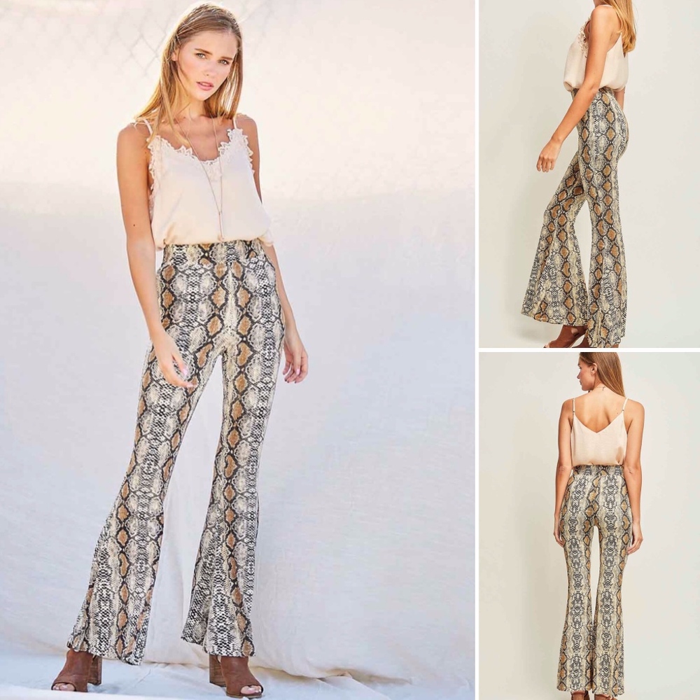 ✅NEW ARRIVAL➡️Reptile Print Flared Pants